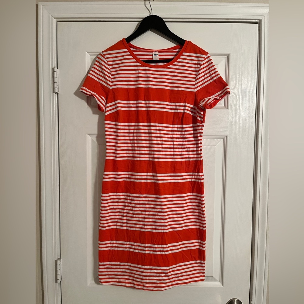 🐠Old Navy Women’s Short Sleeve Tank Dress. NWOT.Soft. Orange/White Stripes.Large